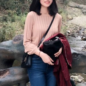 ✨H&M Devided long-sleeved Top